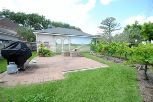 4110 Alice Dr, Sugar Land, TX 77478 - Photo 10