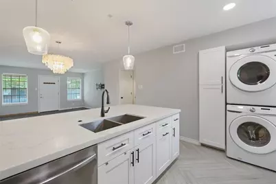 9015 Gaylord Dr #62, Houston, TX 77024 - Photo 14