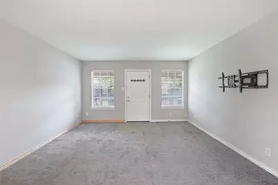 9015 Gaylord Dr #62, Houston, TX 77024 - Photo 2