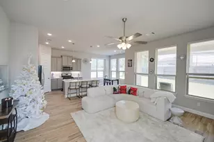 5111 Wyatt James Ln, Fulshear, TX 77423 - Photo 2