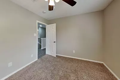 21884 Whispering Forest Drive, Kingwood, TX 77339 - Photo 10