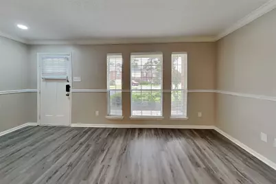 21884 Whispering Forest Drive, Kingwood, TX 77339 - Photo 2