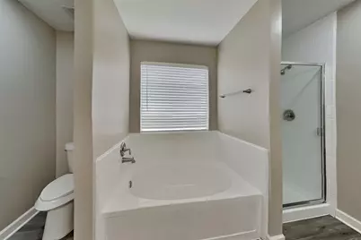 21884 Whispering Forest Drive, Kingwood, TX 77339 - Photo 8