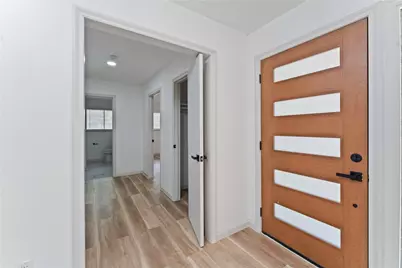 5722 W Bellfort Avenue, Houston, TX 77035 - Photo 10