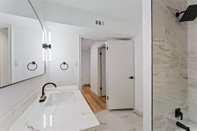 5722 W Bellfort Avenue, Houston, TX 77035 - Photo 40