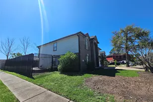 1803 Spring Green Ct, Missouri City, TX 77489 - Photo 4