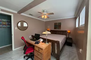 2808 Columbia St, Houston, TX 77008 - Photo 14