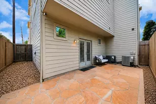 1406 Stanford St, Houston, TX 77019 - Photo 4