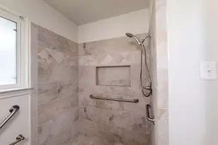 7706 Marinette Dr, Houston, TX 77074 - Photo 14