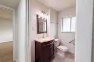 7706 Marinette Dr, Houston, TX 77074 - Photo 12
