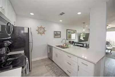 7600 Seawall Boulevard #209, Galveston, TX 77551 - Photo 2