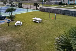 7600 Seawall Blvd, Galveston, TX 77551 - Photo 30