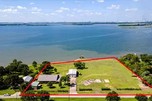 1730 Hillcrest St, Baytown, TX 77520 - Photo 44