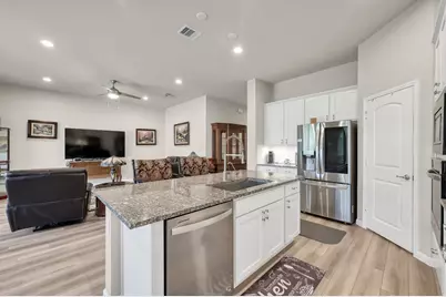 14007 Autumn Creek Court, Conroe, TX 77384 - Photo 8