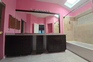 10511 Stormy Sky Dr, Houston, TX 77064 - Photo 16