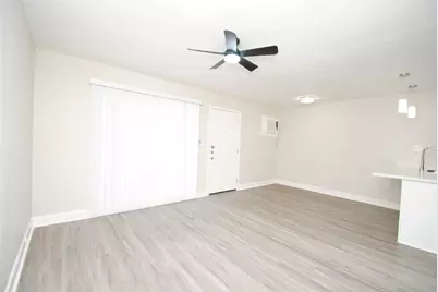 2515 Yoakum Boulevard #10, Houston, TX 77006 - Photo 12