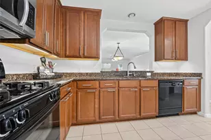 1604 Volterra Ln, League City, TX 77573 - Photo 16