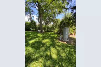 13023 Pleasant Valley Drive, Rosharon, TX 77583 - Photo 16