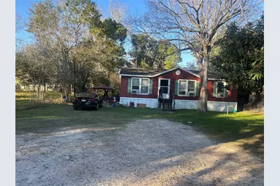 612 S 2nd Street, Alvin, TX 77511 - Photo 2