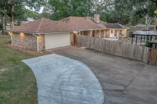 2502 Rhapsody Rd, Brenham, TX 77833 - Photo 6