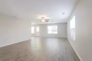 2911 Cypress Island Dr, Houston, TX 77073 - Photo 4