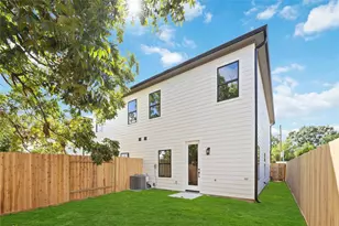 3839 Noah St, Houston, TX 77021 - Photo 30