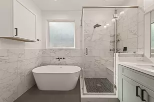 7707 Johanna Pk Dr, Houston, TX 77055 - Photo 38