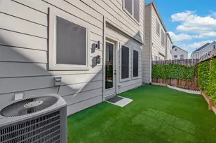 7707 Johanna Pk Dr, Houston, TX 77055 - Photo 42