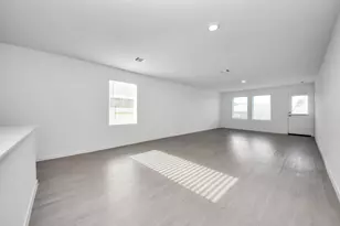 248 Hazy Pnes Ln, Willis, TX 77378 - Photo 8