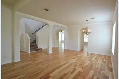 2110 Banfield Court, Richmond, TX 77469 - Photo 6