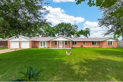 18219 Kings Lynn Street, Webster, TX 77058 - Photo 1