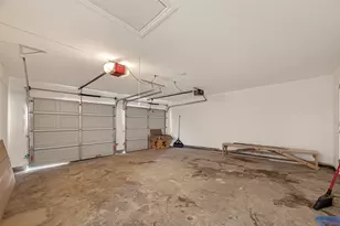 18219 Kings Lynn St, Webster, TX 77058 - Photo 28