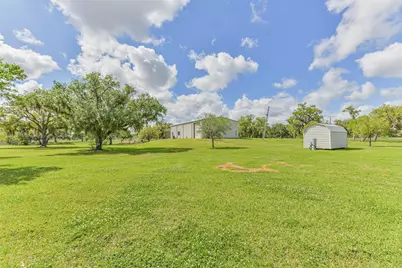2607 County Road 519, Brazoria, TX 77422 - Photo 32