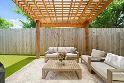 911 W 35th Street #C, Houston, TX 77018 - Photo 18