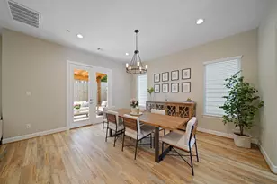 911 W 35th St, Houston, TX 77018 - Photo 6