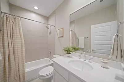 911 W 35th Street #C, Houston, TX 77018 - Photo 30