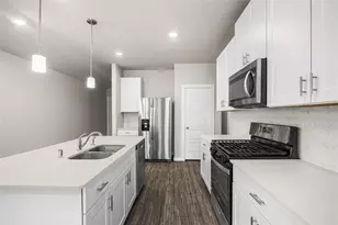 7002 Lauren Oak Dr, Conroe, TX 77304 - Photo 8