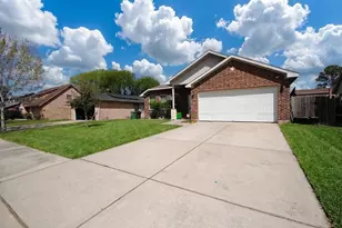 7414 Maczali Dr, Houston, TX 77489 - Photo 1