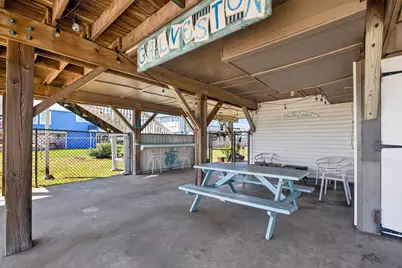 4022 Mason Drive, Galveston, TX 77554 - Photo 34