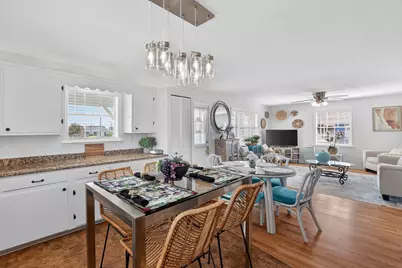 4022 Mason Drive, Galveston, TX 77554 - Photo 18