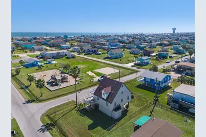 4022 Mason Drive, Galveston, TX 77554 - Photo 4