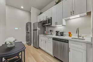 4231 Elmwood St, Houston, TX 77051 - Photo 8