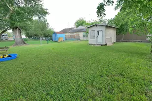 1815 Leaman Ave, Rosenberg, TX 77471 - Photo 4
