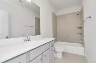 2011 E Bauer Dr, Houston, TX 77080 - Photo 30