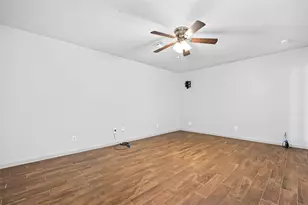 5711 Bermuda Dunes Dr, Houston, TX 77069 - Photo 8