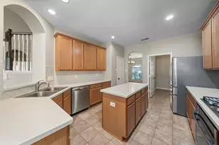 13711 Layton Hills Dr, Cypress, TX 77429 - Photo 12
