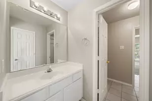 13711 Layton Hills Dr, Cypress, TX 77429 - Photo 30