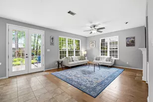 18 Amber Leaf Ct, The Woodlands, TX 77381 - Photo 14