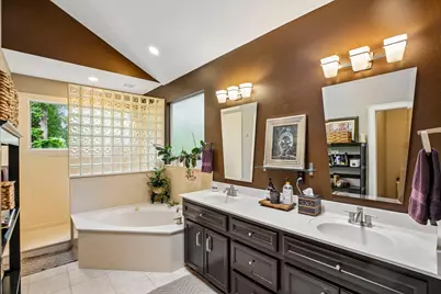 34 Highbush Court, The Woodlands, TX 77381 - Photo 20