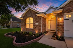 303 Burris Park Dr Dr, Spring, TX 77373 - Photo 2